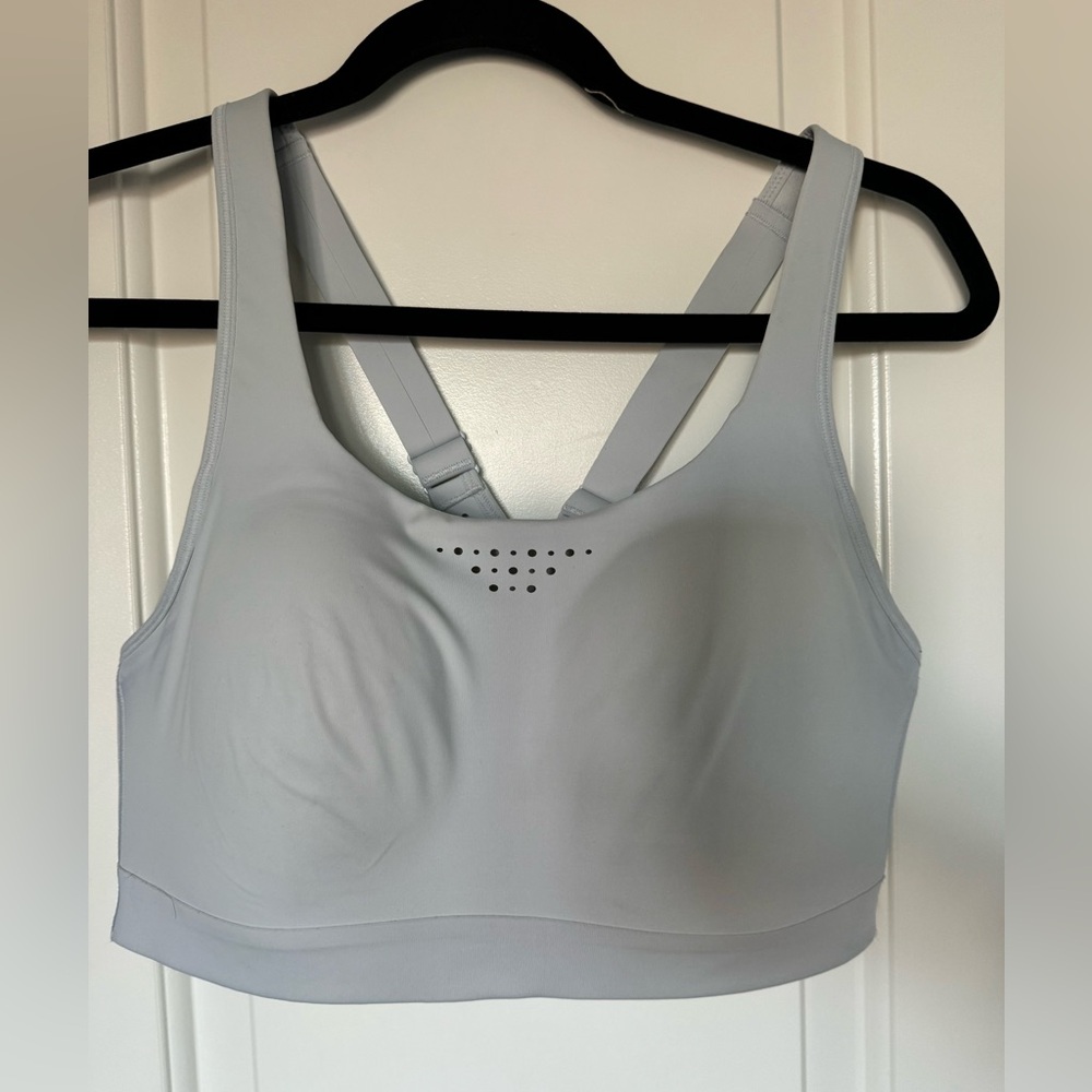 Athleta Phenomena bra 36D light blue